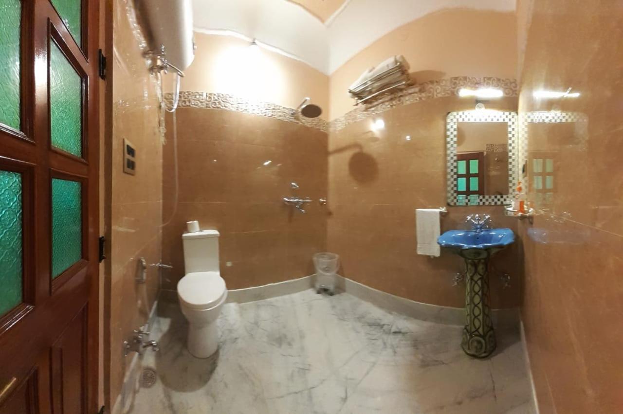 Hotel Raj Rajeshwari Haveli Jaipur Habitación foto